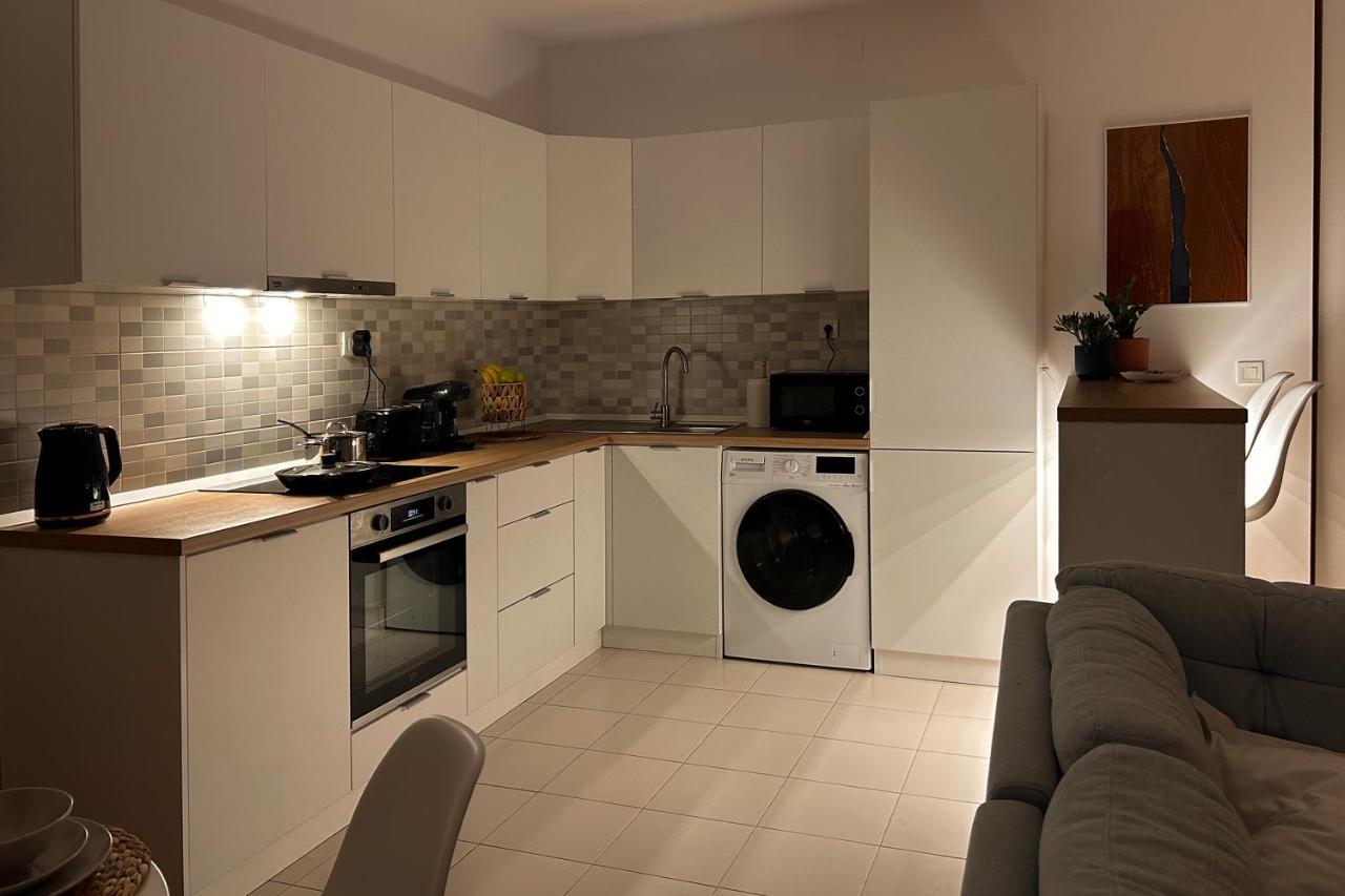 Downtown D21 Apartment Bucharest Exterior photo